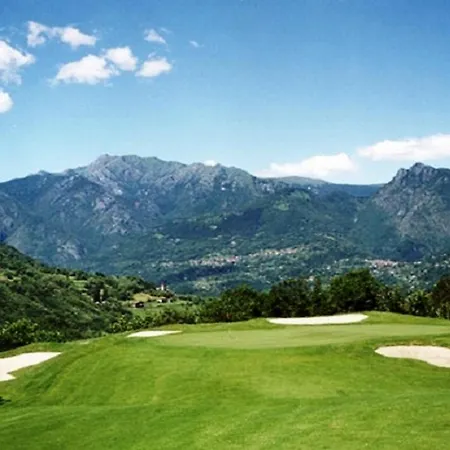 Residenza ميناجيو